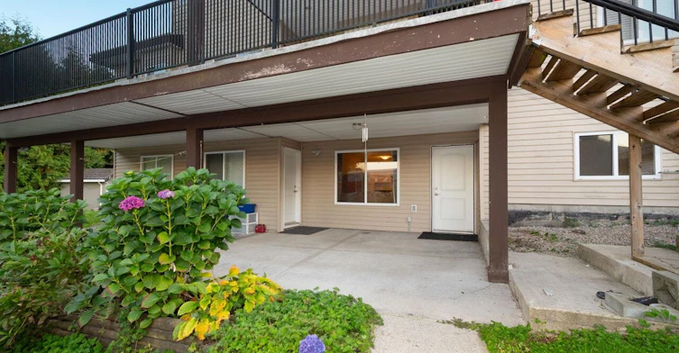 Lower-14229 114 Avenue, Surrey, BC, V3R 1P2