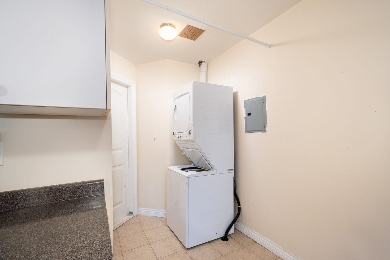 Lower-14229 114 Avenue, Surrey, BC, V3R 1P2 - 27