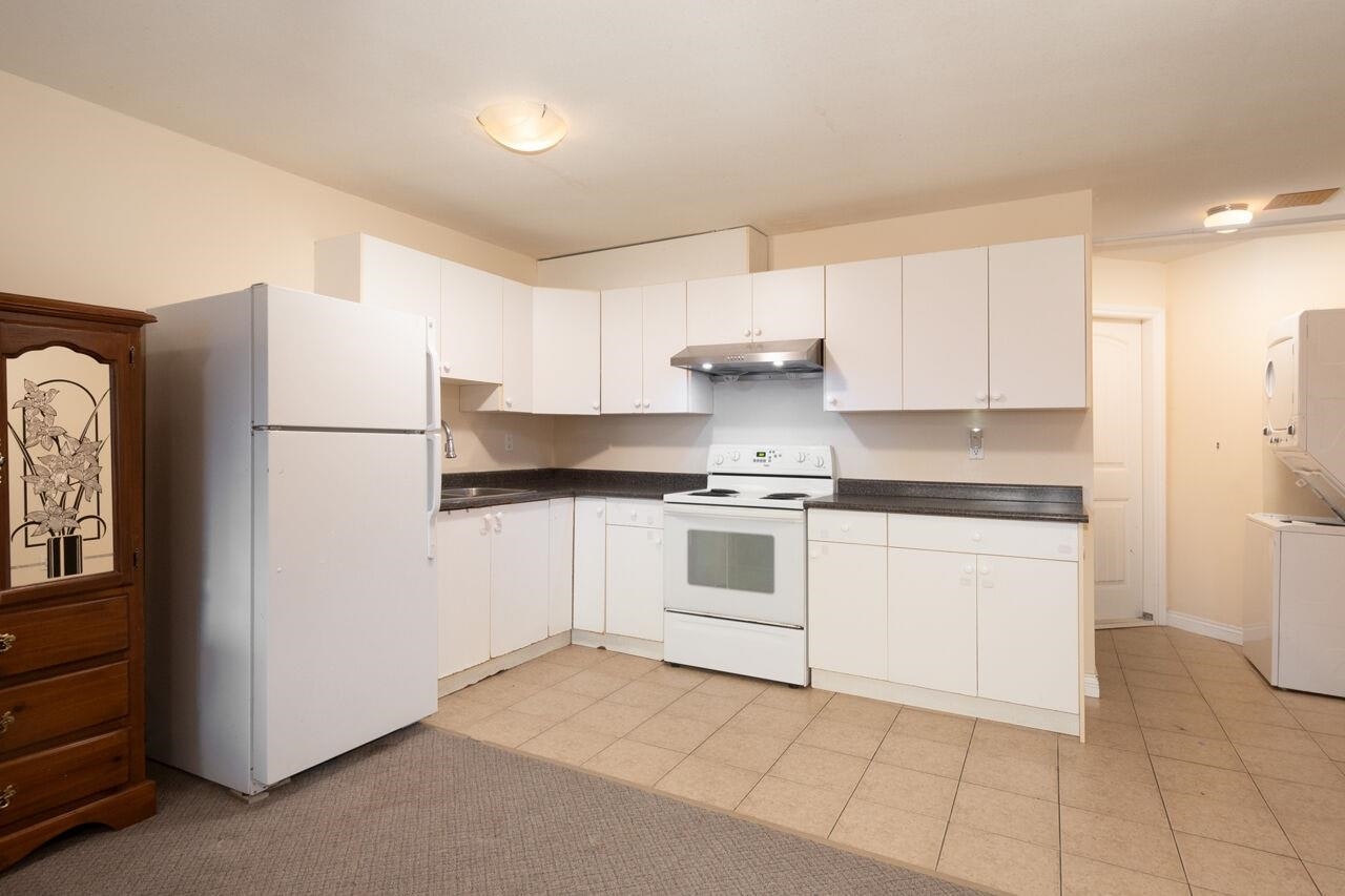 Lower-14229 114 Avenue, Surrey, BC, V3R 1P2 - 14