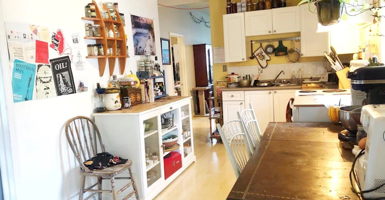 417 E 17 Avenue, Vancouver, BC, V5V 1B2 - 4