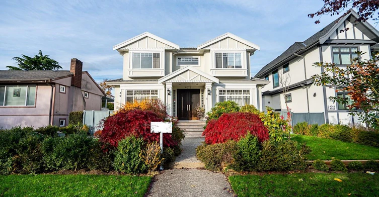 4xxxx-1 W 28th Avenue, Vancouver, BC, V6S 1S7