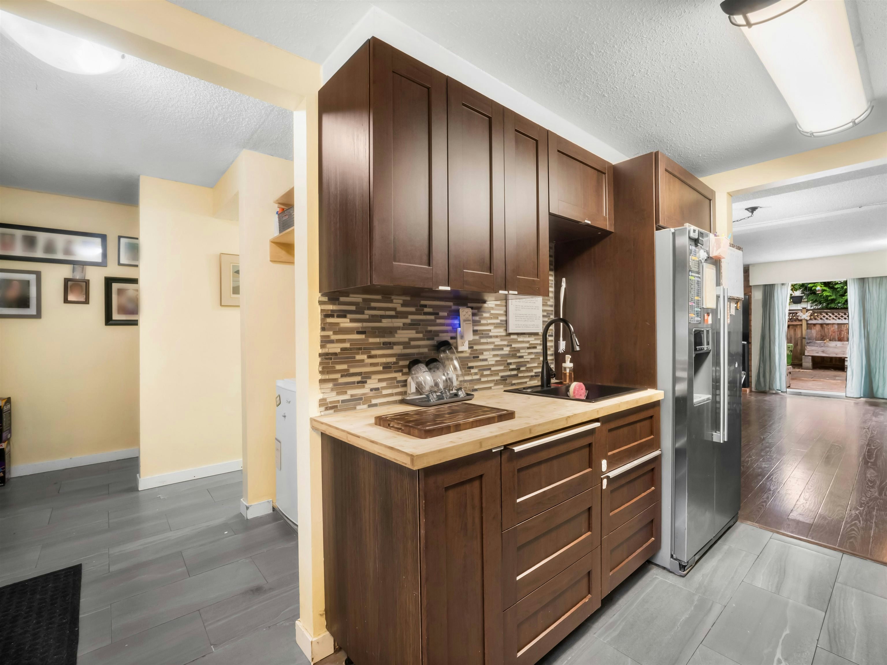 132-7476 138 Street - 2