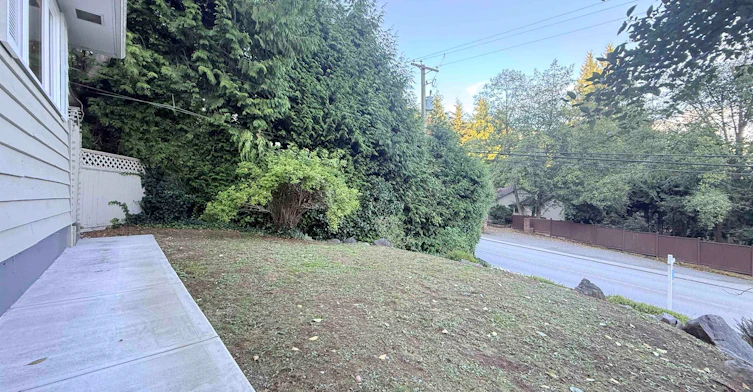 111 Bonnymuir Drive, West Vancouver, BC, V7S 1L4 - 25