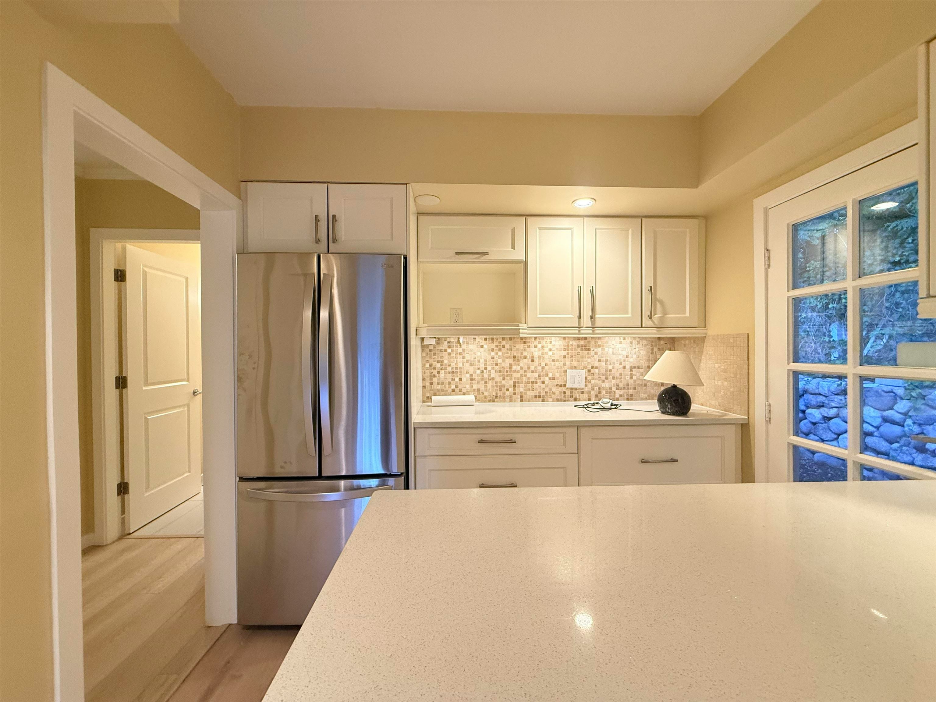 111 Bonnymuir Drive, West Vancouver, BC, V7S 1L4 - 7