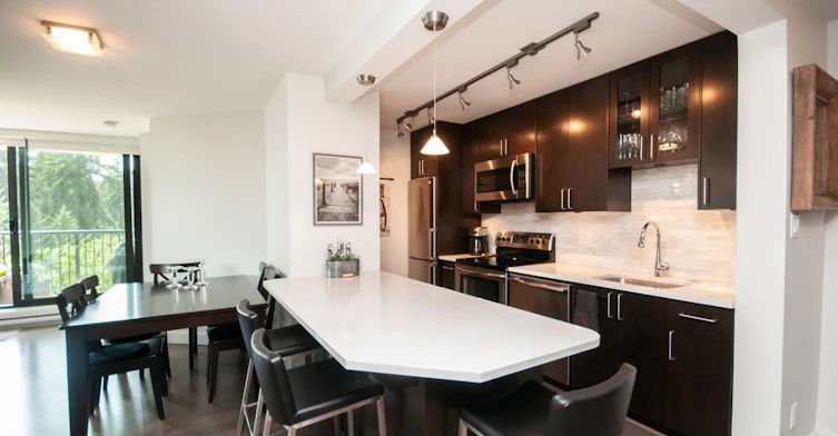 1006-4165 Maywood Street, Burnaby, BC, V5H 3E3 - 6
