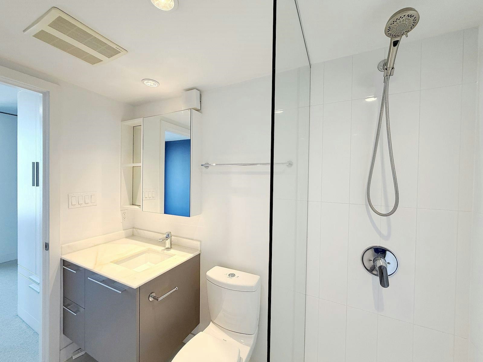 25F-8131 Nunavut Lane, Vancouver, BC, V5X 0E2 - 3