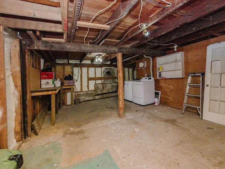 462 Central Avenue, Gibsons, BC, V0N 1V1 - 38