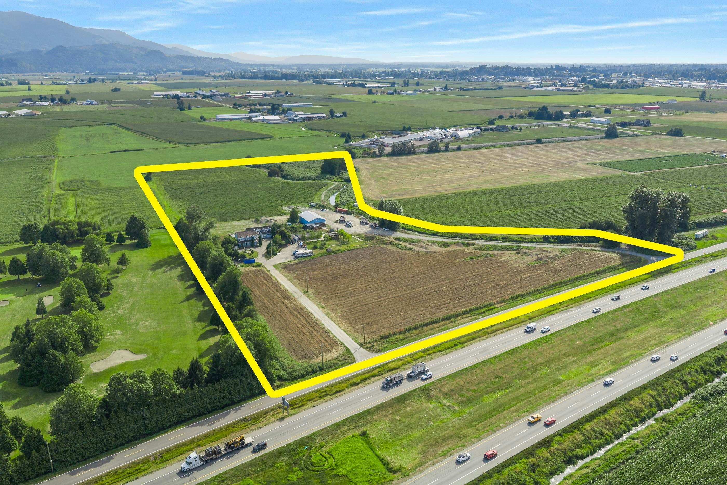35826 South Parallel Road, Abbotsford, BC, V3G 2K4