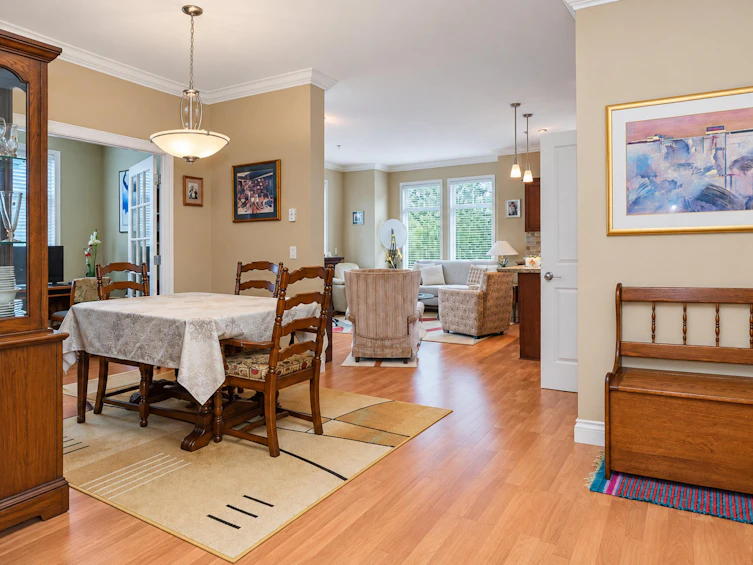 326-12258 224th Street, Maple Ridge, BC, V2X 8Y7 - 2