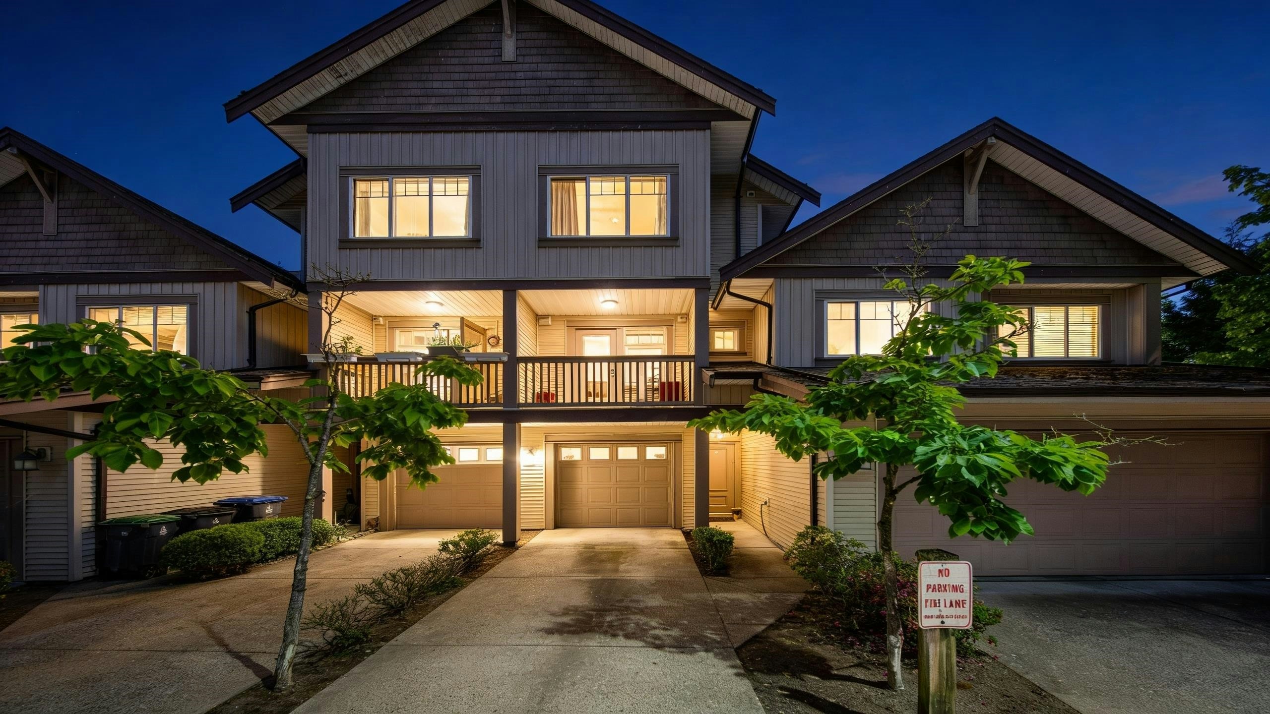 22-6238 192 Street, Surrey, BC, V3S 0S2