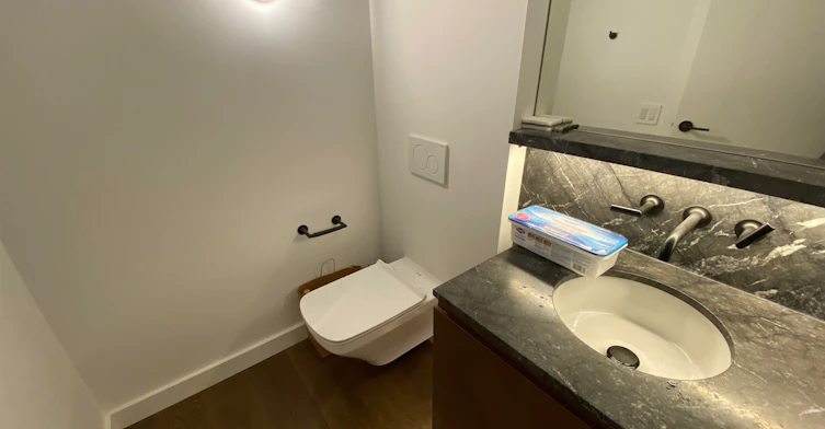 1203-1365 SE Davie Street, Vancouver, BC, V6E 1N5 - 16