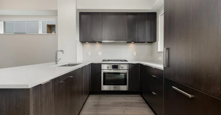 6070 Oak Street, Vancouver, BC, V6M 2W2 - 11