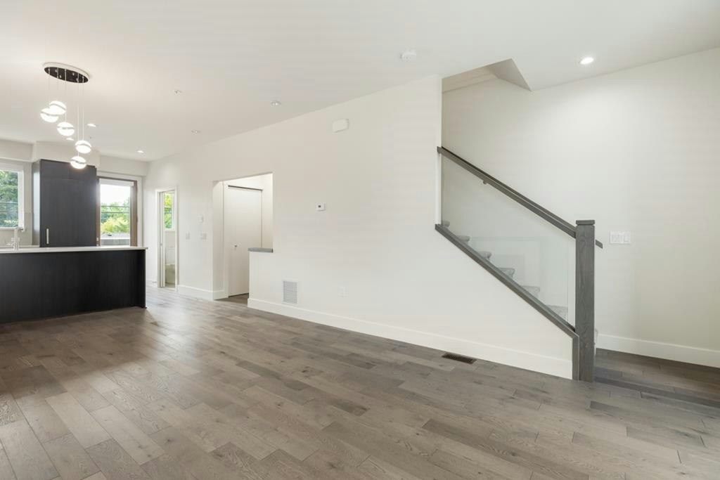 6070 Oak Street, Vancouver, BC, V6M 2W2 - 8