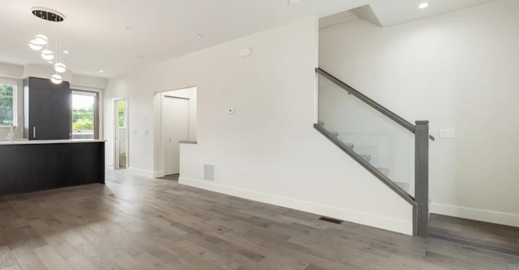 6070 Oak Street, Vancouver, BC, V6M 2W2 - 8