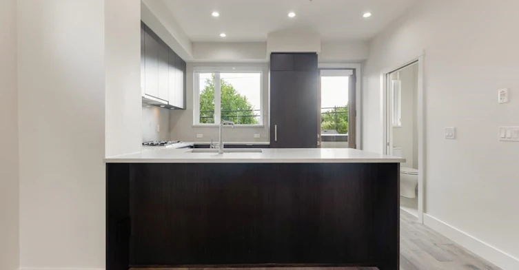 6070 Oak Street, Vancouver, BC, V6M 2W2 - 9
