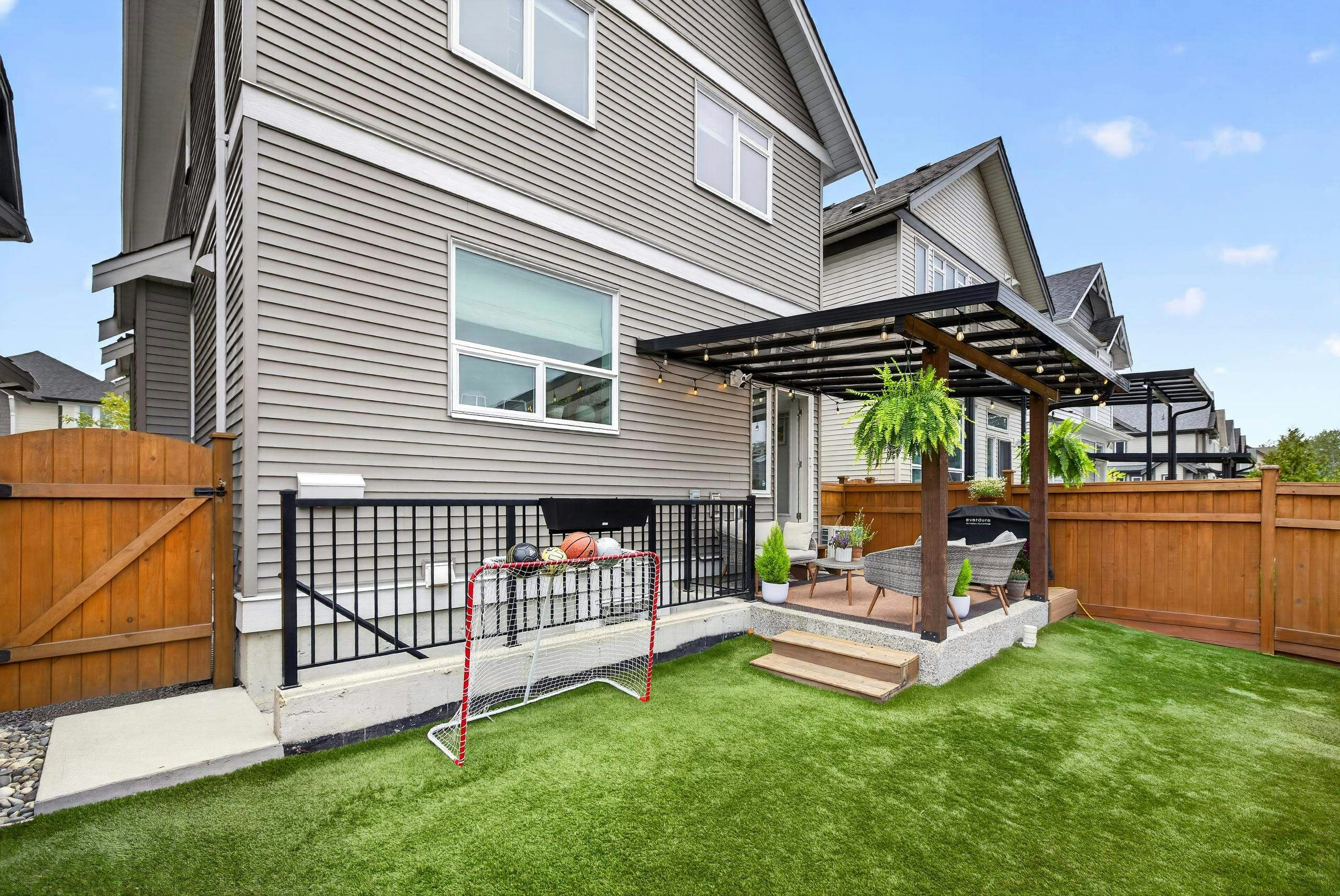 20479 77b Avenue, Langley, BC, V2Y 4K3 - 34