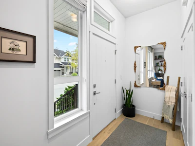 20479 77b Avenue - 4