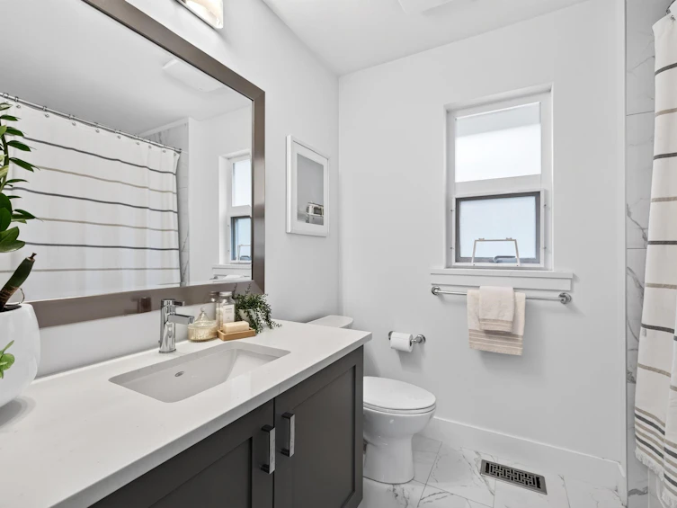 20479 77b Avenue, Langley, BC, V2Y 4K3 - 22
