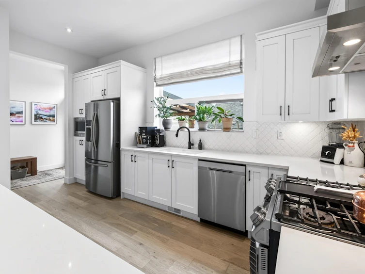 20479 77b Avenue, Langley, BC, V2Y 4K3 - 11