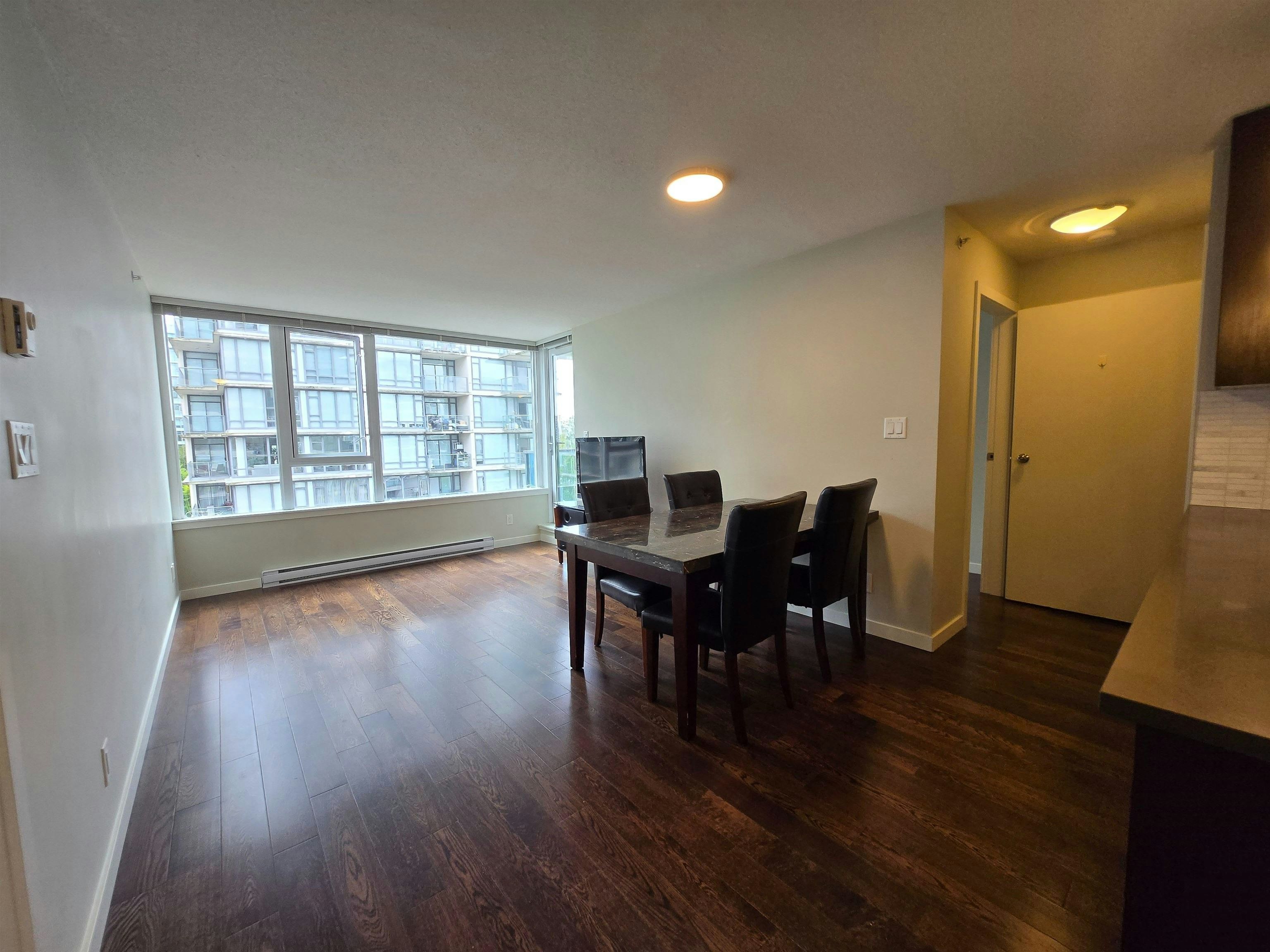 8XX,  7117 Elmbridge Way, Richmond, BC, V6X 0J2 - 12
