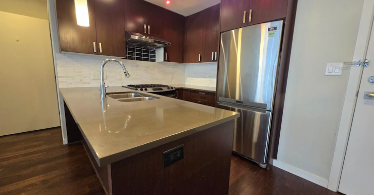 8XX, 7117 Elmbridge Way, Richmond, BC, V6X 0J2 - 5
