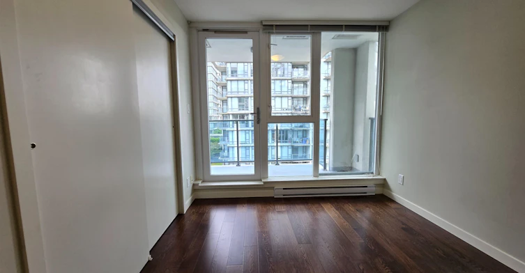 8XX, 7117 Elmbridge Way, Richmond, BC, V6X 0J2 - 2
