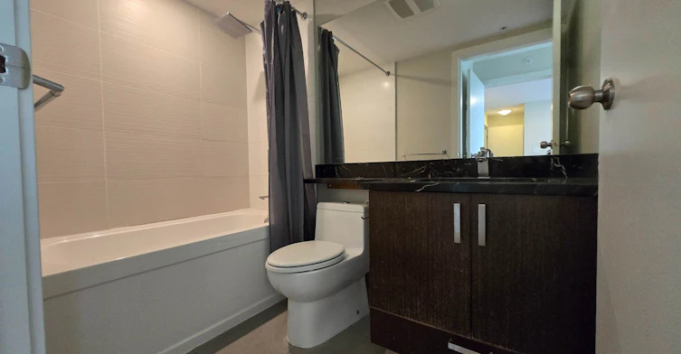 8XX, 7117 Elmbridge Way, Richmond, BC, V6X 0J2 - 13