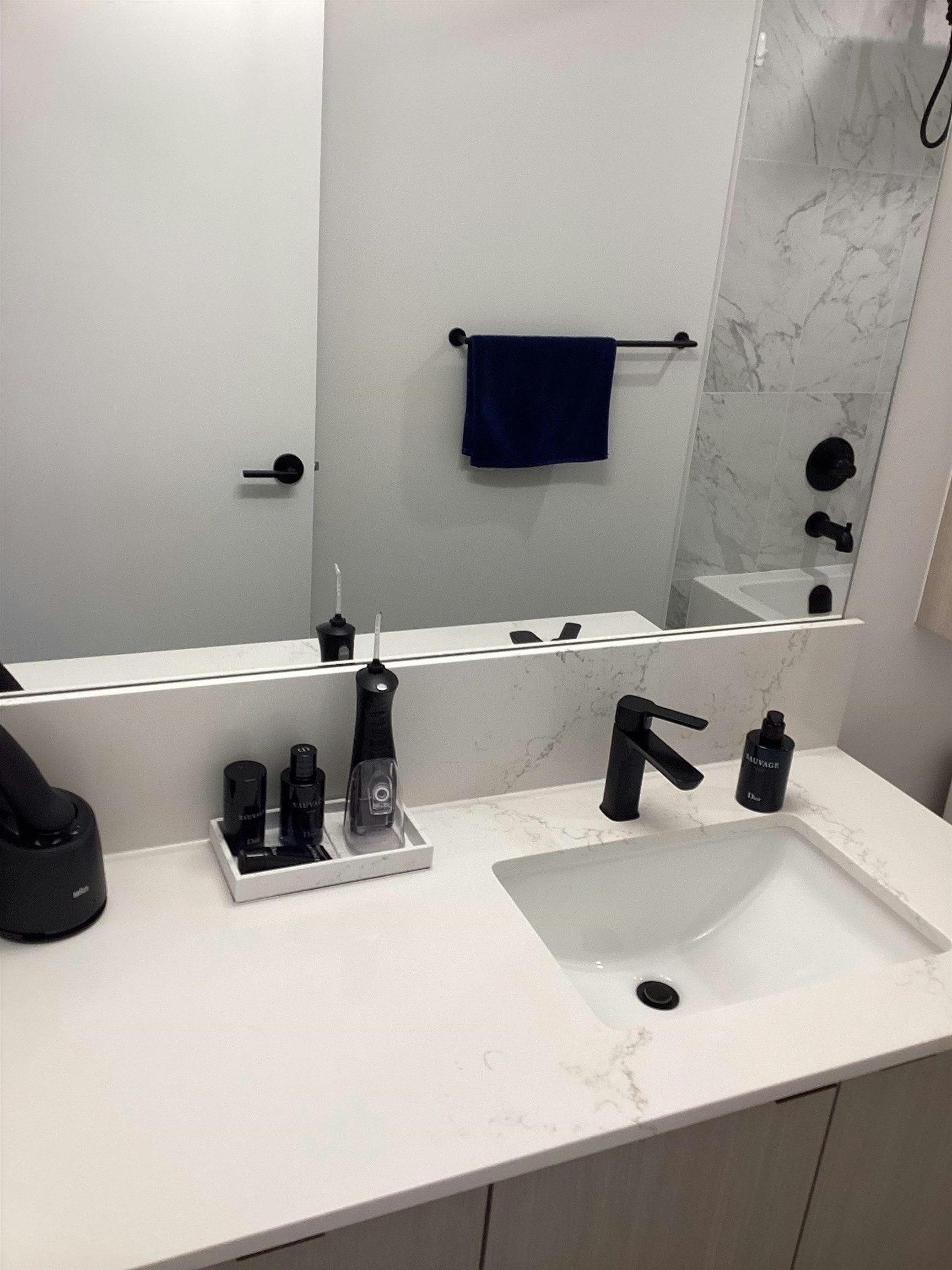 303-2277 Hawthorne Avenue, Port Coquitlam, BC, V3C 1W7 - 6