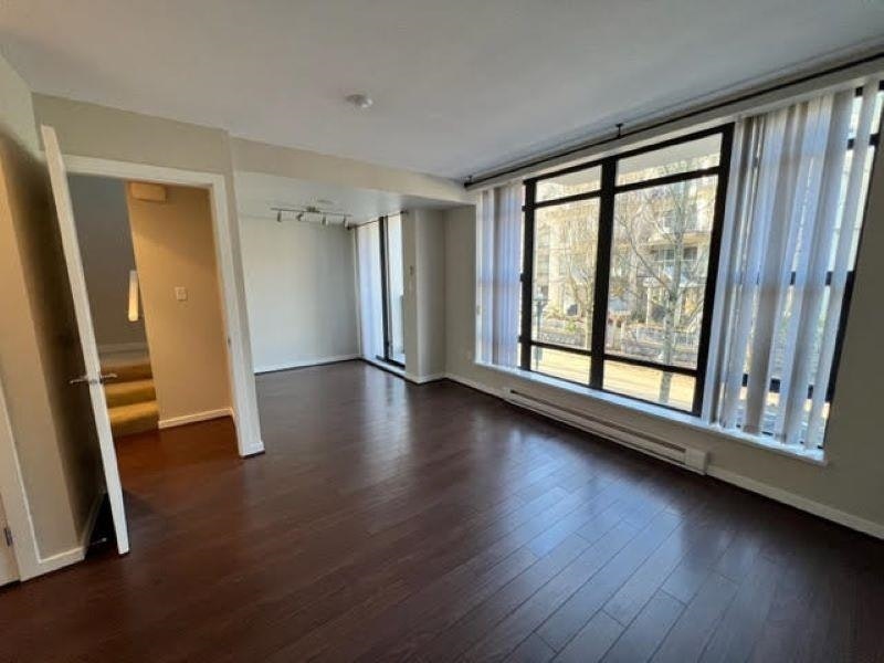 1189 The High, Coquitlam, BC, V3B 0B1 - 11