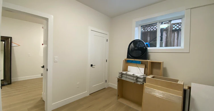 1 Bed Suite-7542 Lindrick Court, Burnaby, BC, V5A 3Y5 - 4