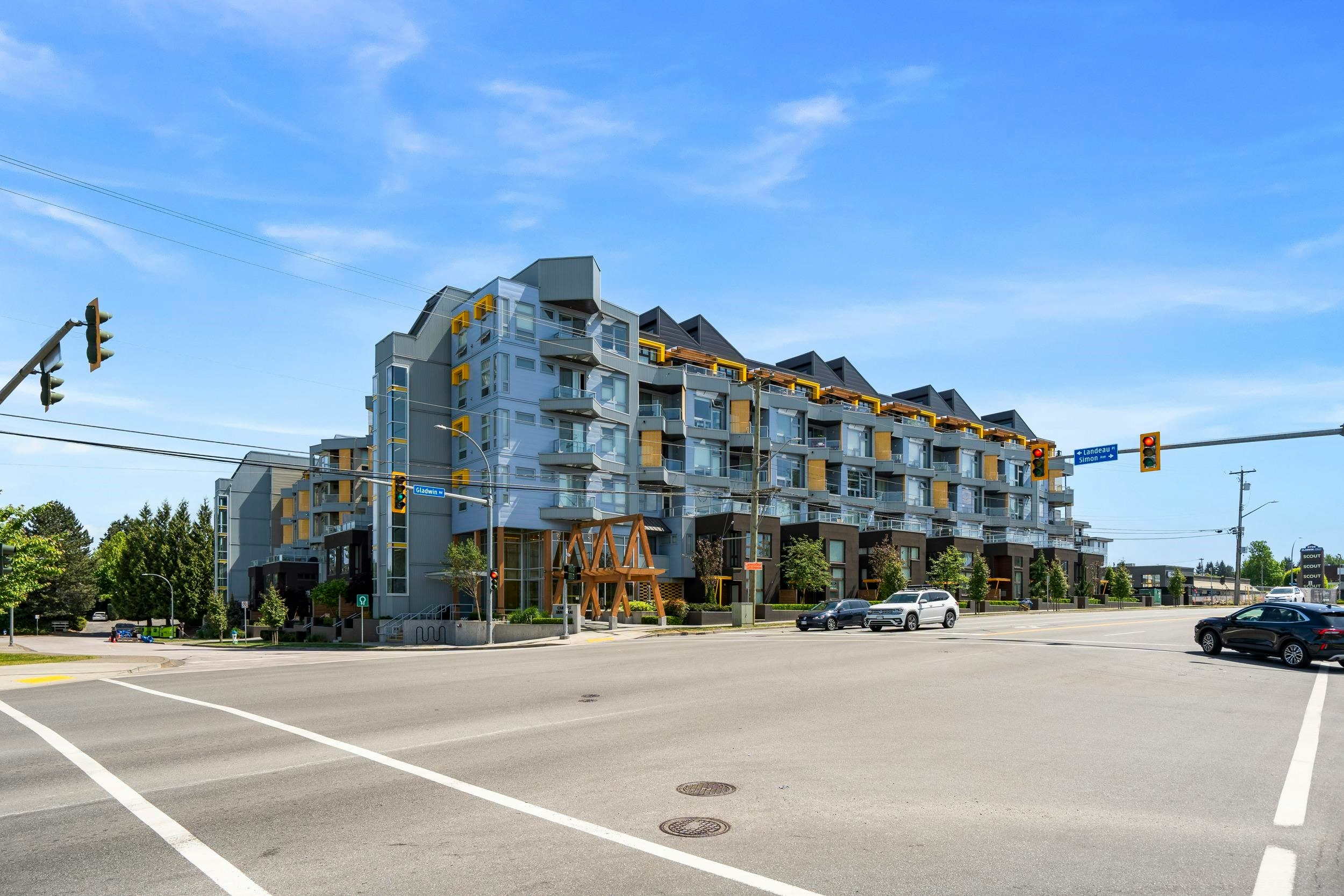407-32838 Landeau Place - 5