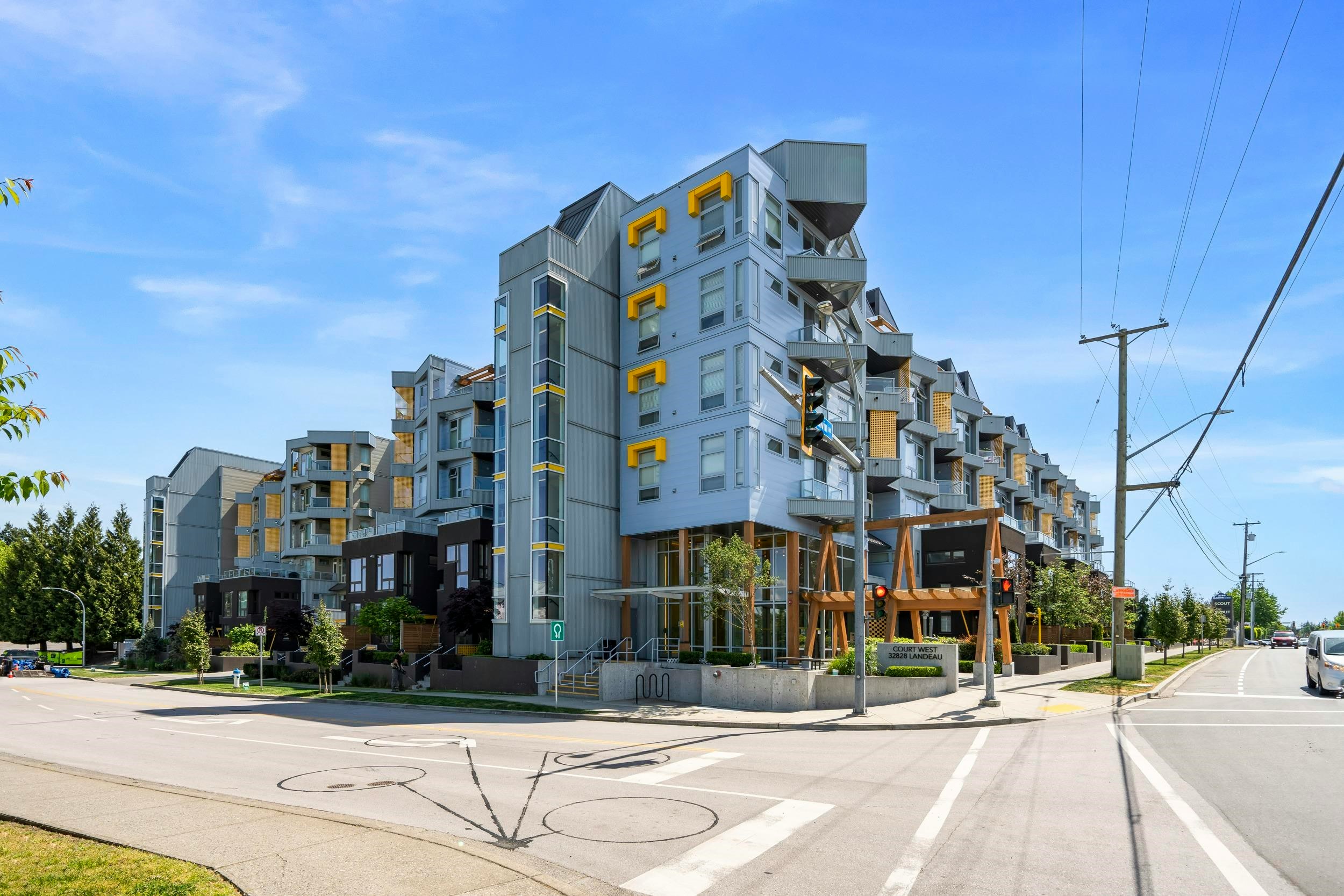 407-32838 Landeau Place - 4