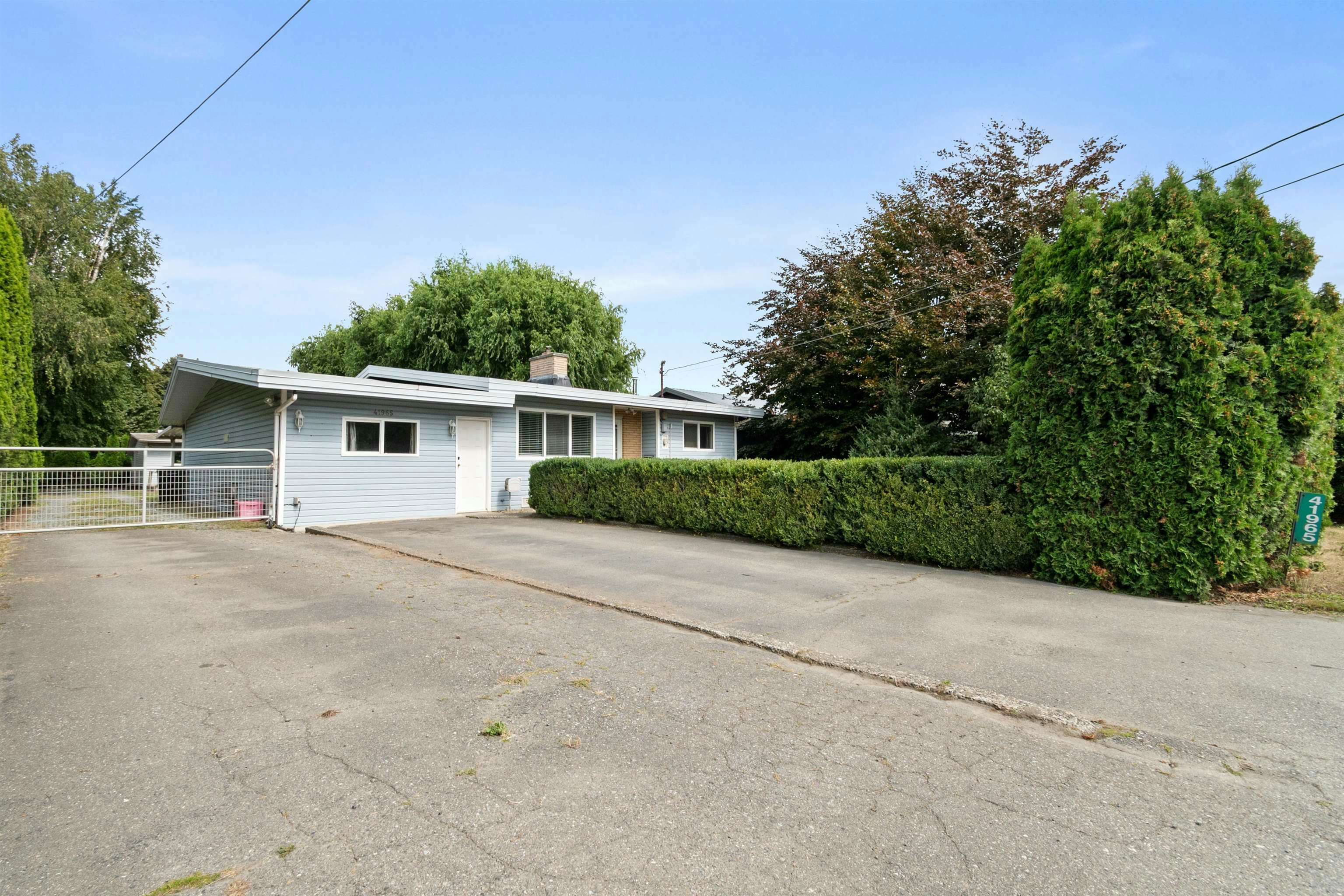 41965 Yarrow Central Road, Chilliwack, BC, V2R 5E7