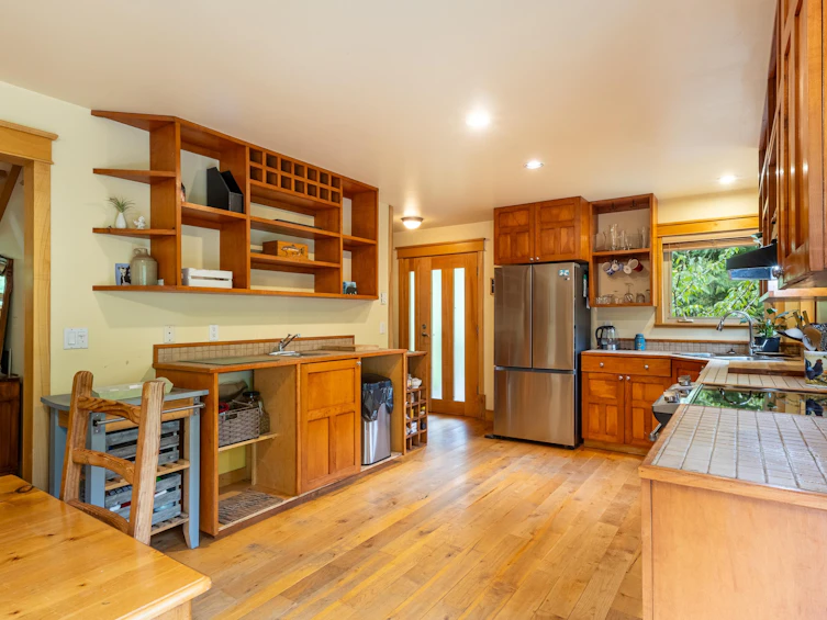11-13651 Camp Burley Road, Pender Harbour Egmont, BC, V0N 1S1 - 3