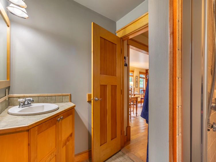 11-13651 Camp Burley Road, Pender Harbour Egmont, BC, V0N 1S1 - 13