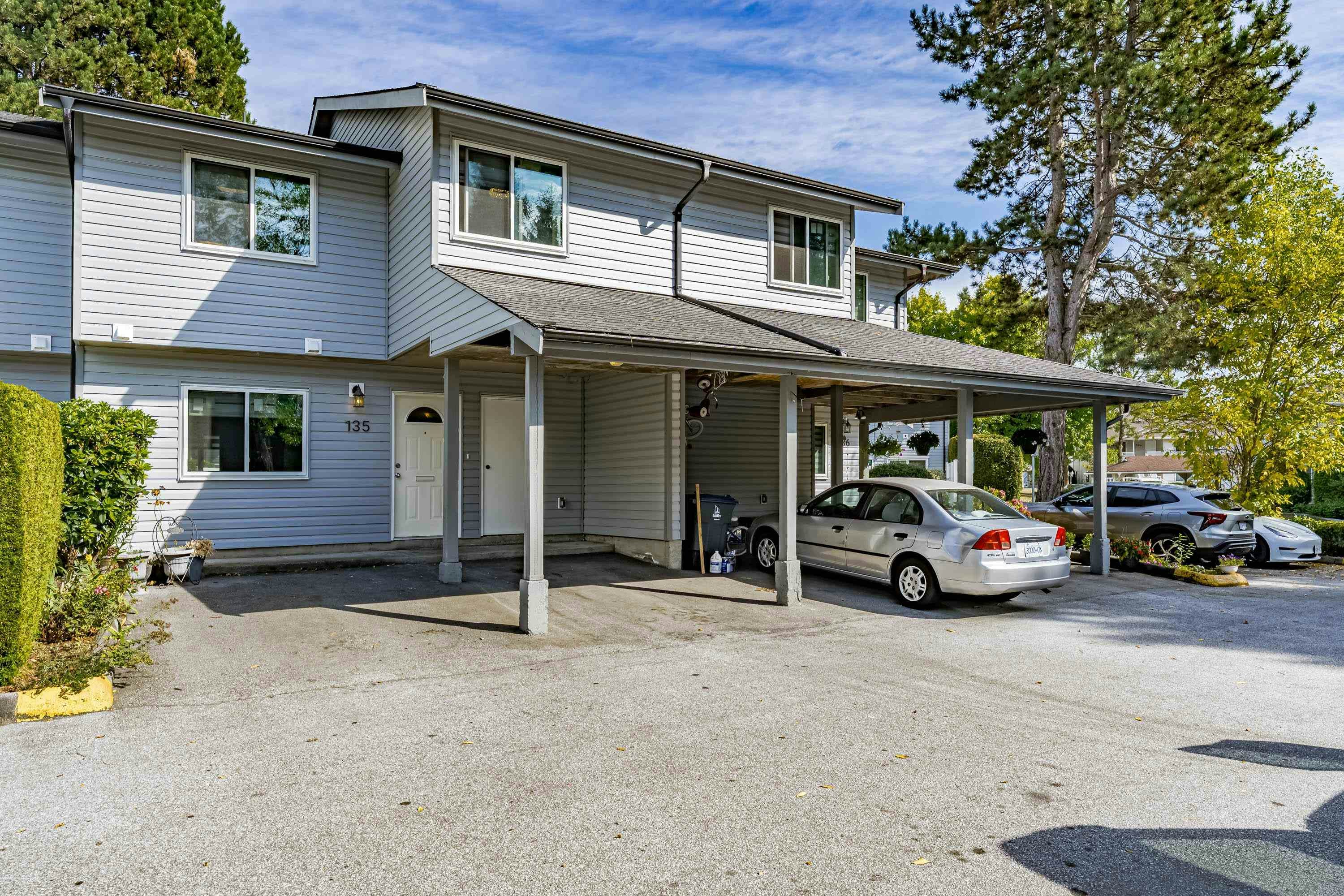135-7325 140 Street, Surrey, BC, V3W 5J6