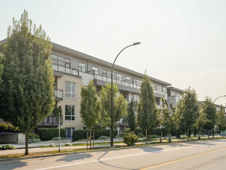 210-625 E 3rd Street, North Vancouver, BC, V7L 1G6 - 2