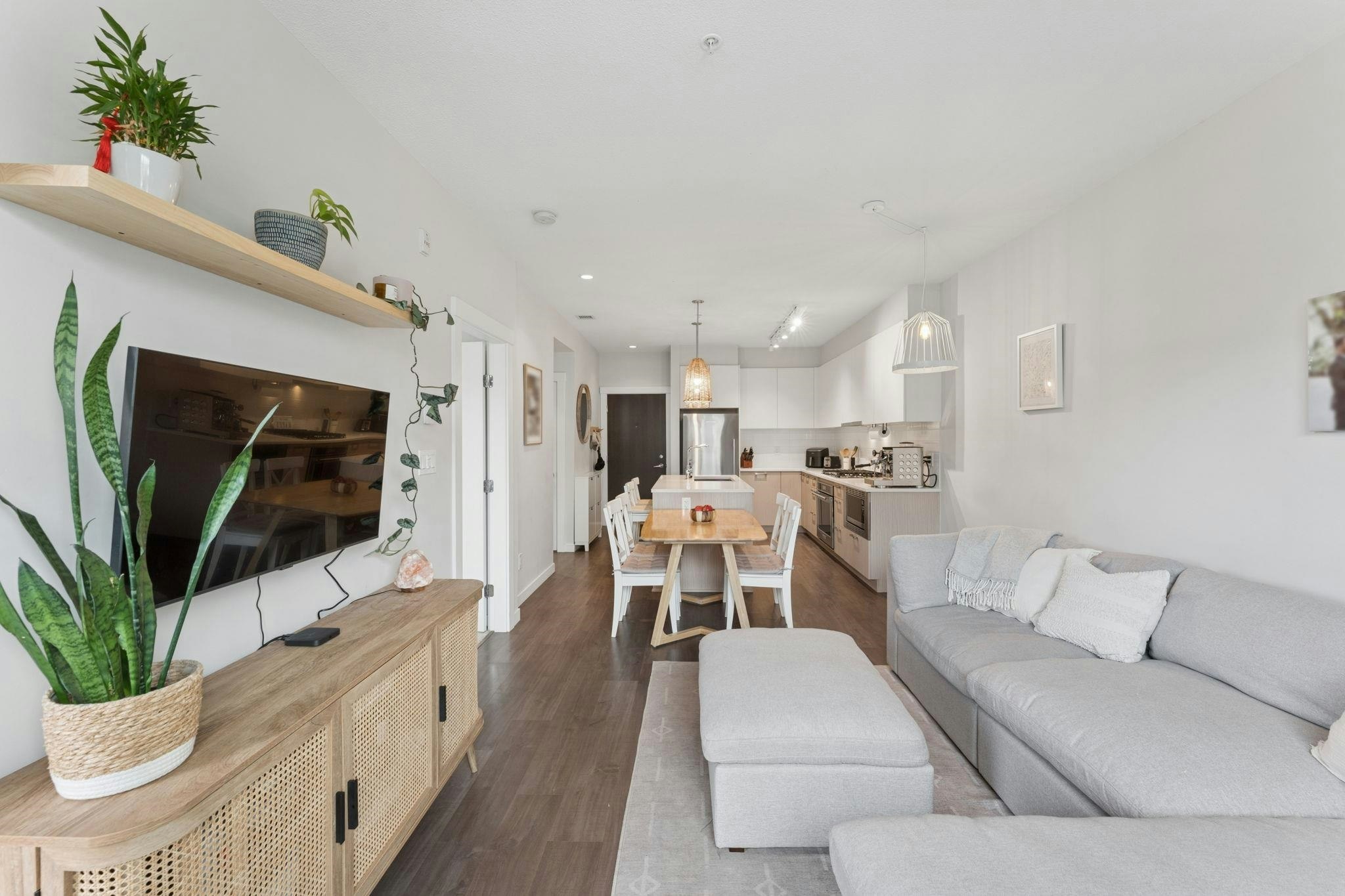 210-625 E 3rd Street, North Vancouver, BC, V7L 1G6 - 8