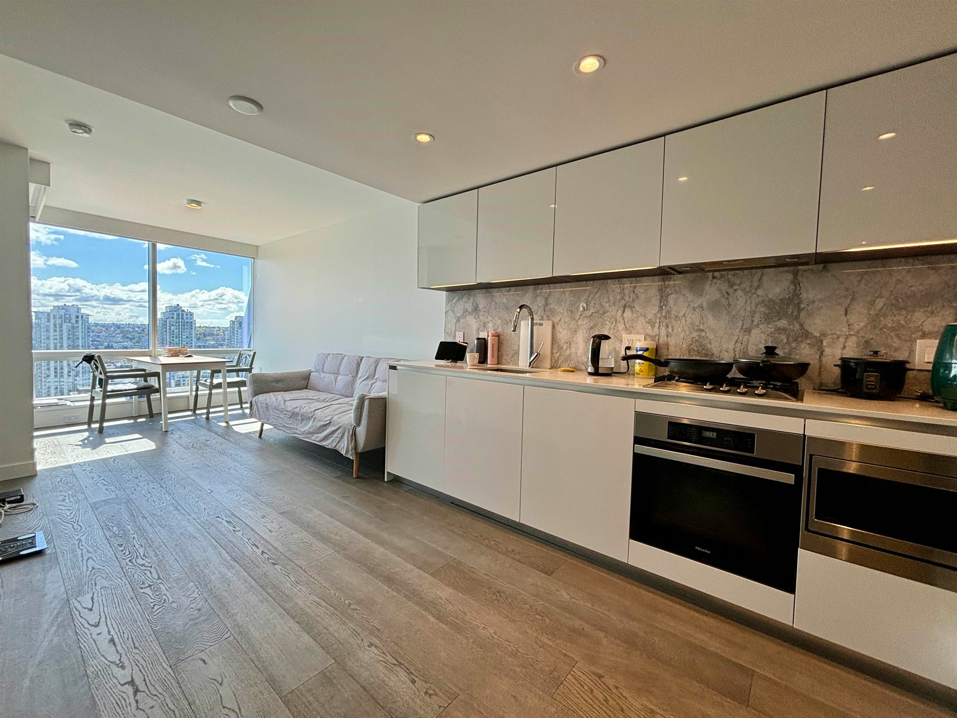1111 Richards Street, Vancouver, BC, V6B 0S3 - 13