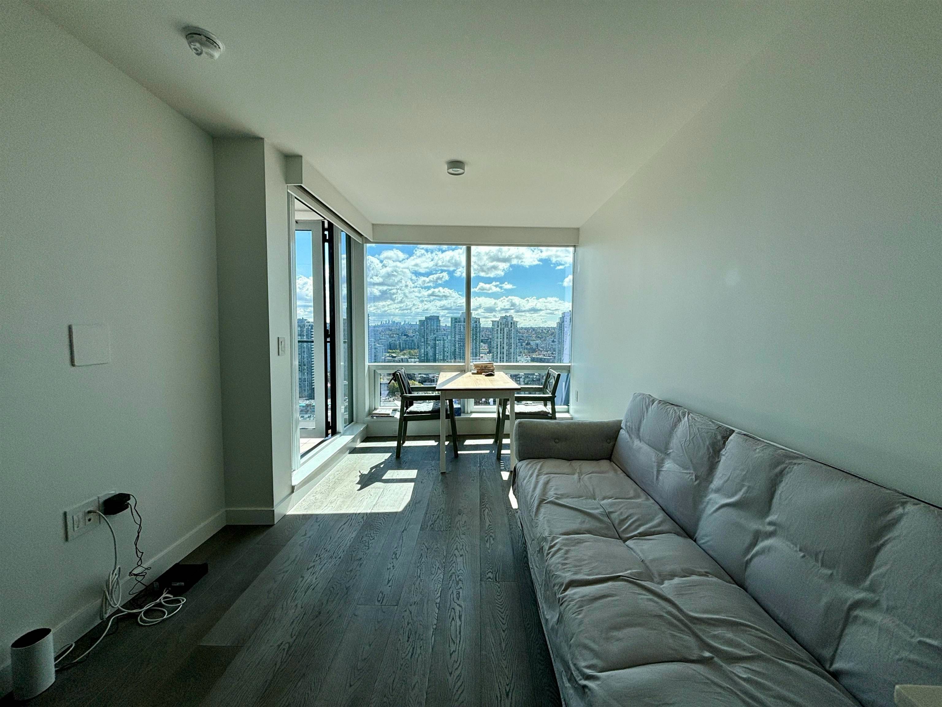 1111 Richards Street, Vancouver, BC, V6B 0S3 - 11