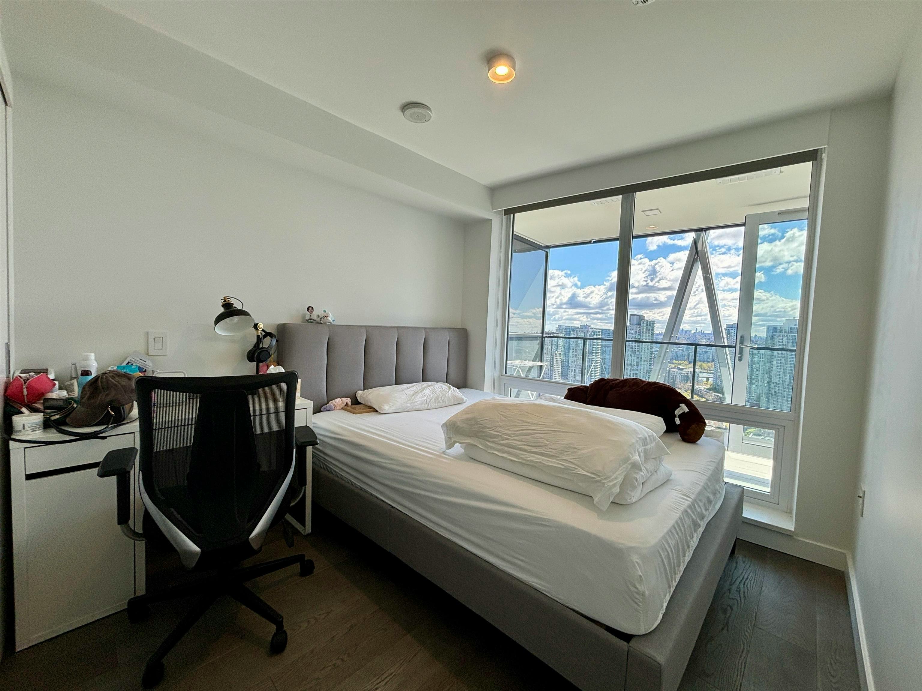 1111 Richards Street, Vancouver, BC, V6B 0S3 - 2