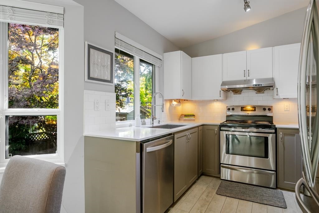 7844 108b Street, Delta, BC, V4C 7Z9 - 8