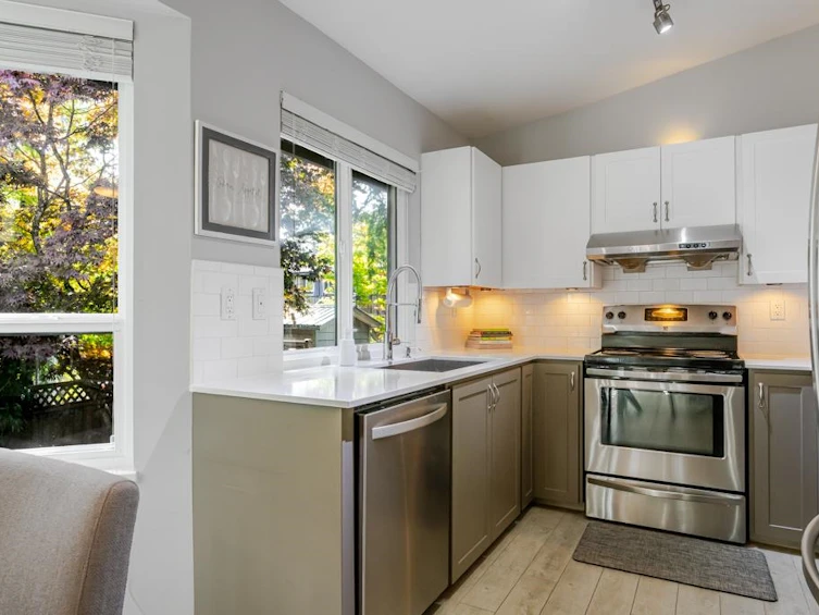 7844 108b Street, Delta, BC, V4C 7Z9 - 8