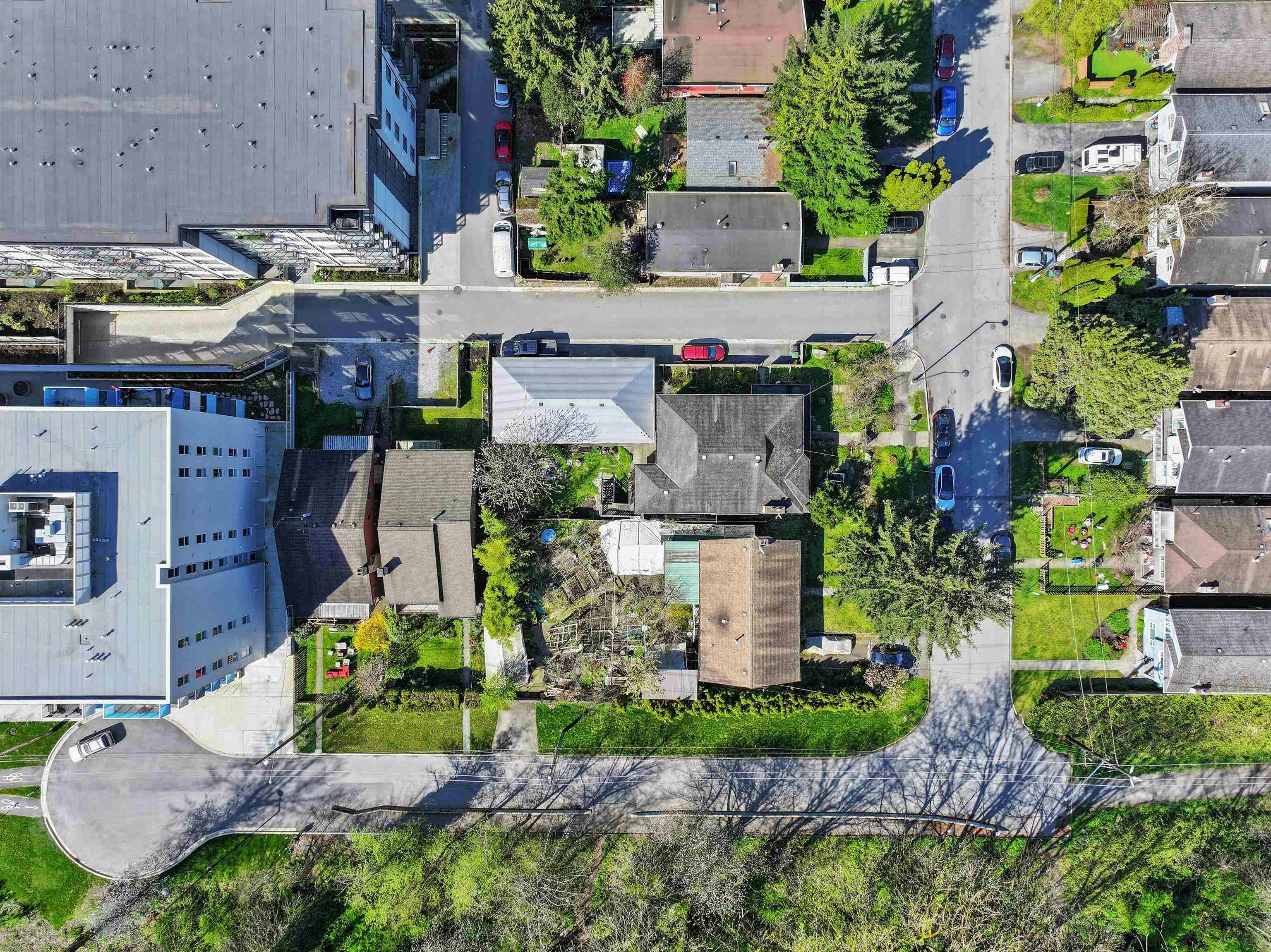 279 Orwell Street, North Vancouver, BC, V7J 2G2 - 11