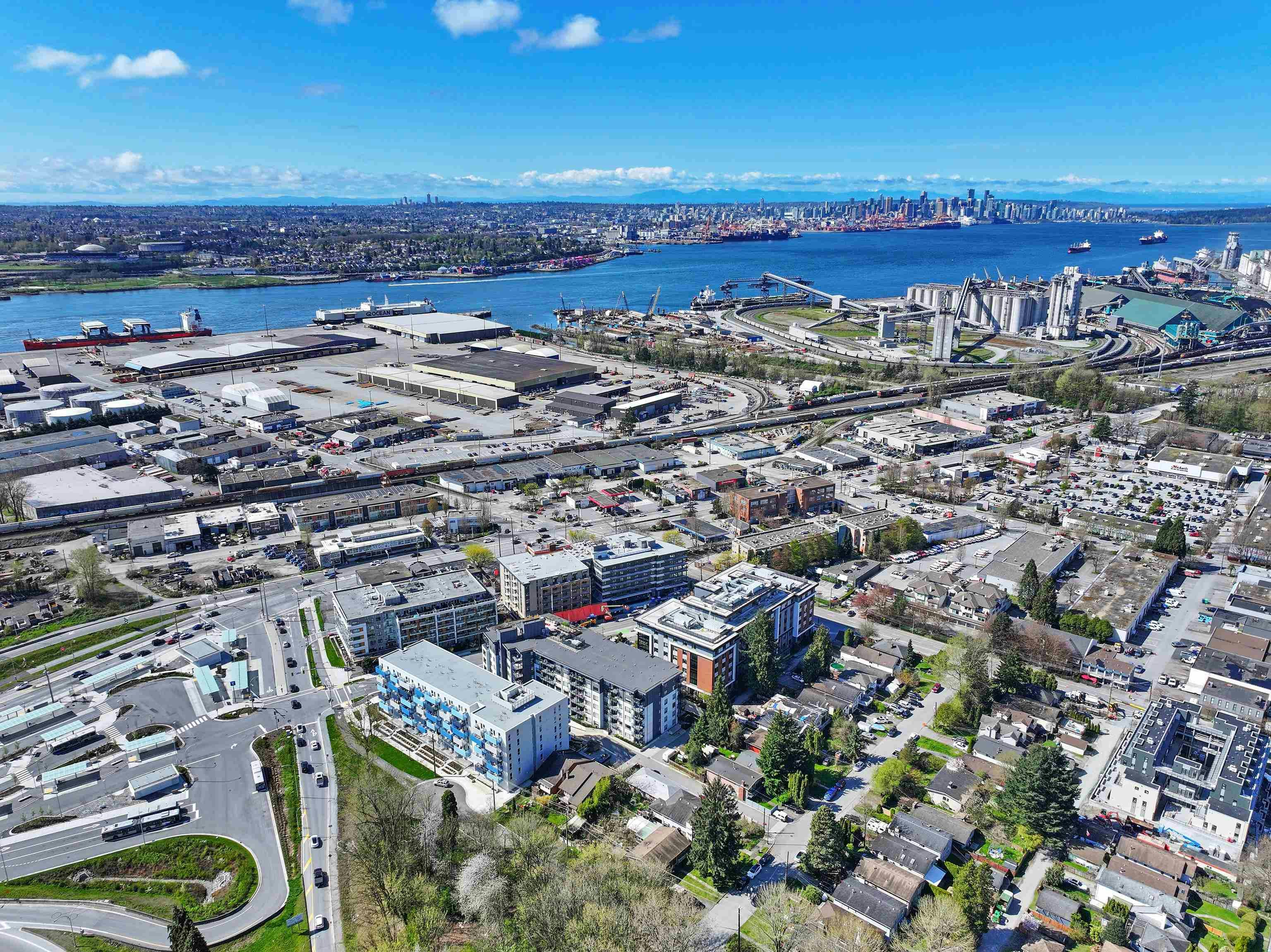 279 Orwell Street, North Vancouver, BC, V7J 2G2 - 12