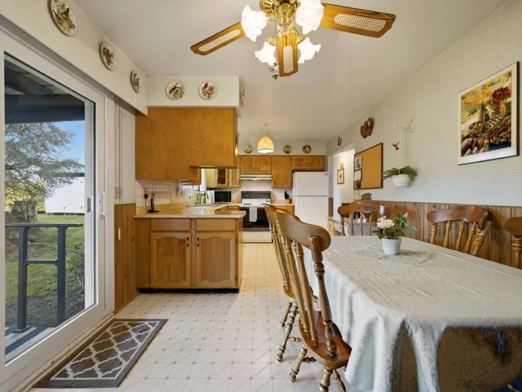 3907 212 Street, Langley, BC, V3A 9L1 - 24
