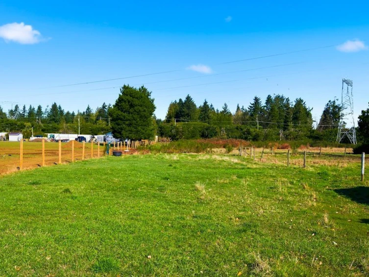 3907 212 Street, Langley, BC, V3A 9L1 - 3