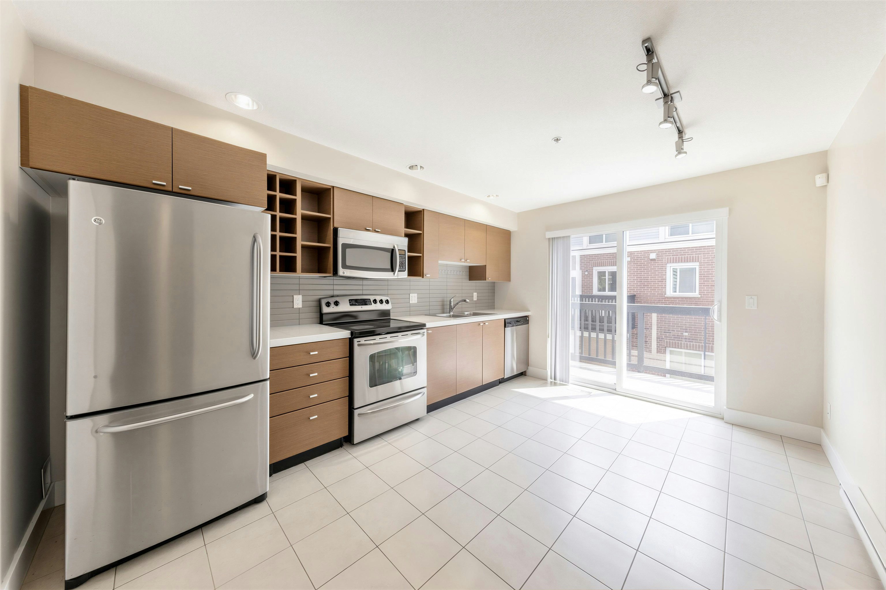 83-15833 26 Avenue, Surrey, BC, V3S 2X5 - 9