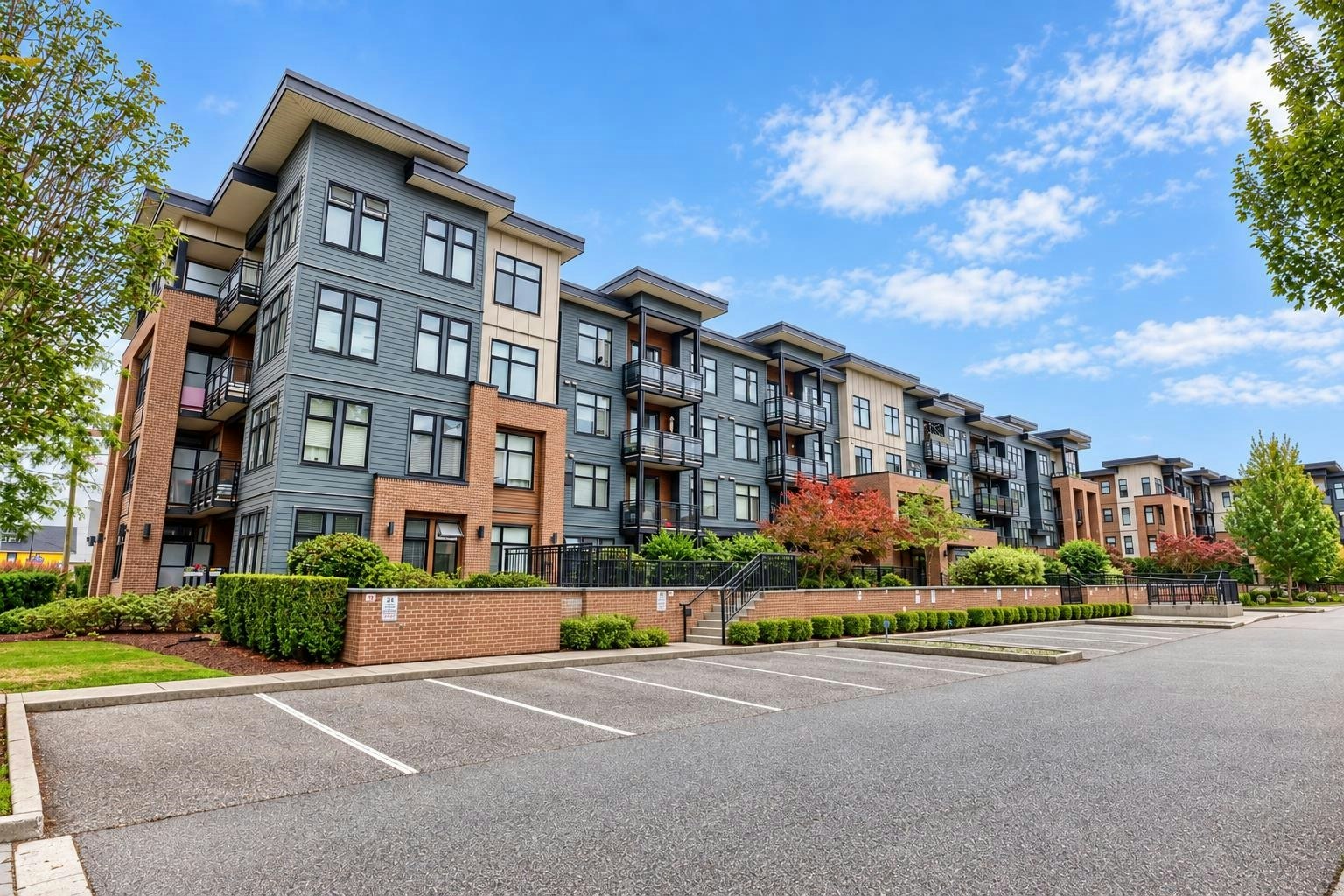 214-20078 Fraser Highway, Langley, BC, V3A 0J2