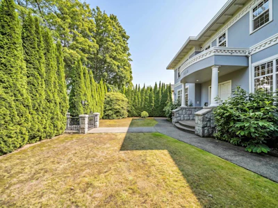 1050 Connaught Drive - 2